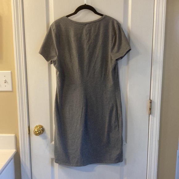 Old Navy Fitted Tshirt Dress Gray - Picture 4 of 4